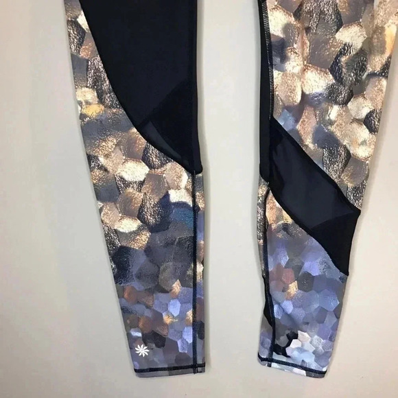 Athleta Asym Mesh Sonar Tight Leggings Pants Women’s Size XS Black Gold Silver - Picture 4 of 14